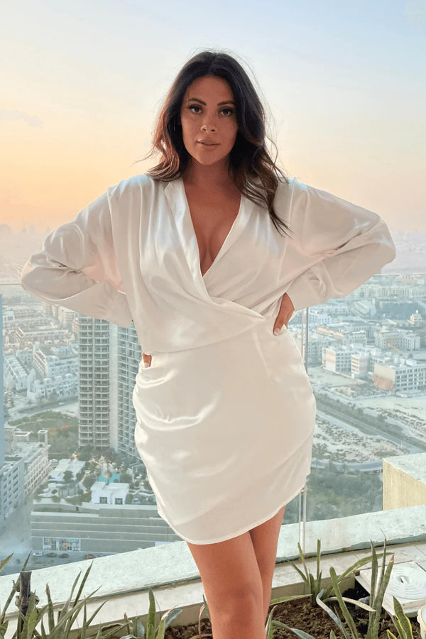Laura 2025 plus dresses